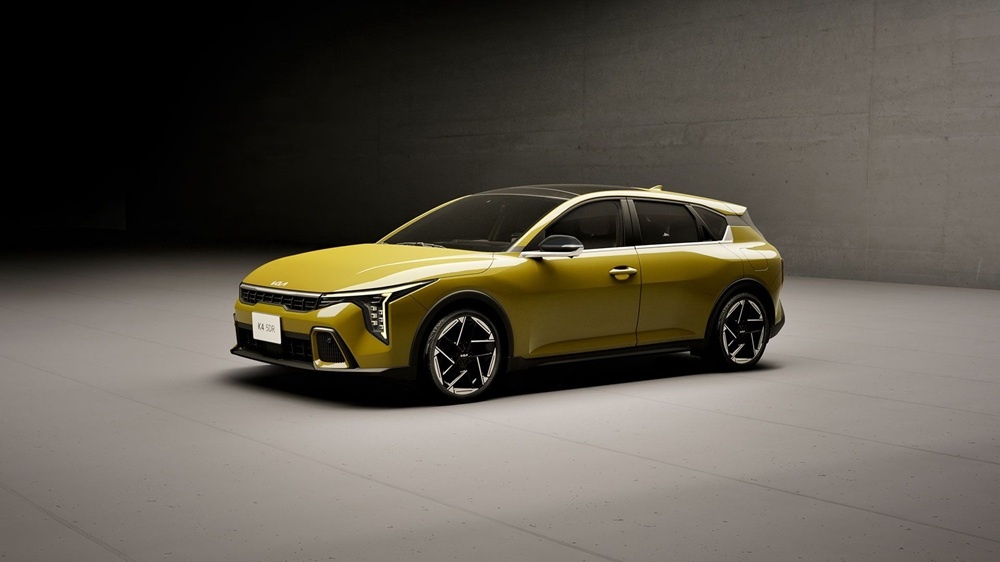 Hatchback mới của Kia rộng như sedan, công nghệ siêu sang thách thức Honda Civic và Toyota Corolla