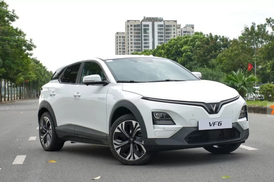Được mệnh danh ‘siêu SUV cỡ B’, VinFast VF 6 trong 8 tháng đầu năm 2025 bán được bao nhiêu xe khi phân khúc SUV đang ‘nóng rực’?