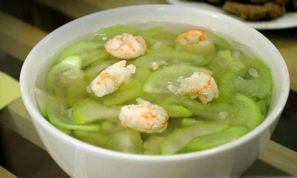 Từng là món ăn của nhà nghèo, loại quả này nay thành 'hàng hot' ở thành phố: Chợ nào cũng có, giá lại rẻ