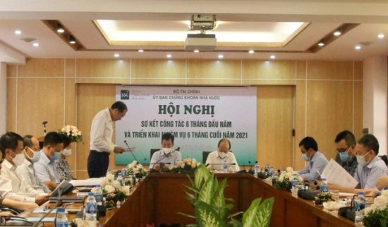 UBCKNN thông tin tổng quan về thị trường chứng khoán 6 tháng đầu năm 2021