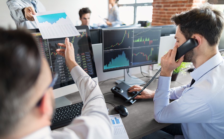 Khối ngoại mua ròng gần 500 tỷ đòng phiên VN-Index vượt mốc 1.310 điểm