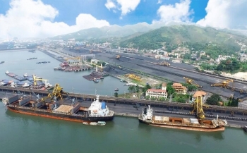 TKV rót hơn 40.000 tấn than trong ngày đầu năm mới 2019