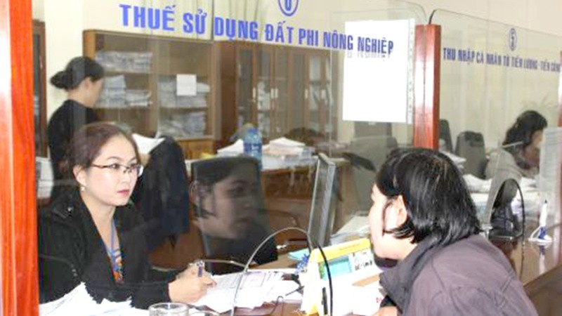 Thủ tướng yêu cầu Bộ Tài chính trình dự thảo Nghị định gia hạn nộp thuế, tiền thuê đất năm 2021 trước ngày 20/3