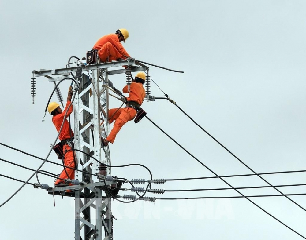 Nghiên cứu giải pháp gỡ vướng cho doanh nghiệp điện
