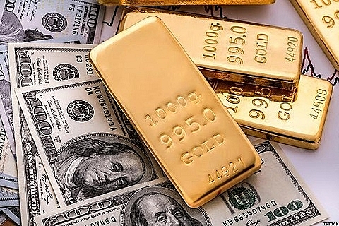 Dự báo giá vàng ngày 23/6: Chờ đợi thông tin mới từ Fed
