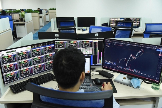 Sau giai đoạn tích lũy, chứng khoán Việt Nam đang trở nên hấp dẫn hơn